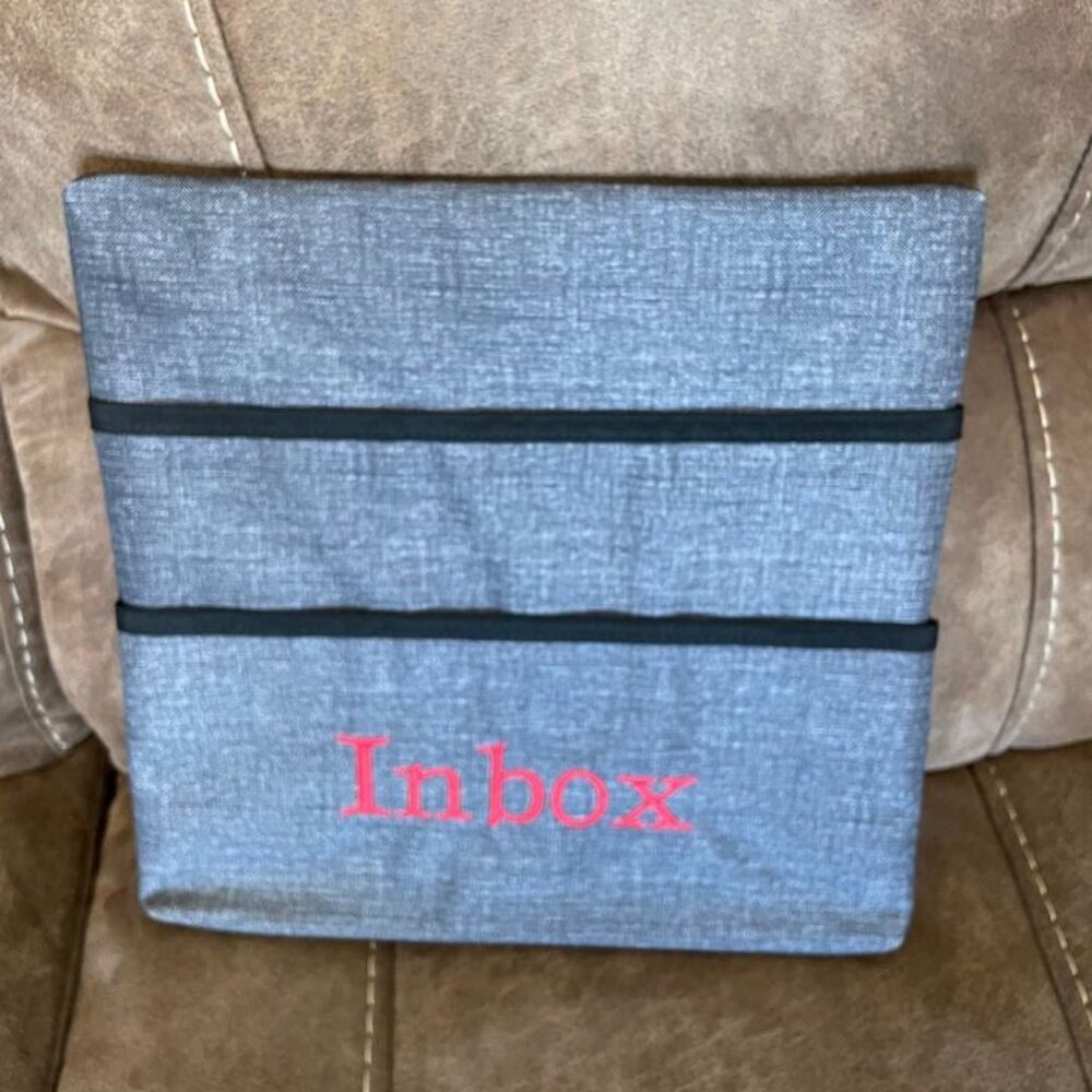 Thirty-One Wall Together Pocket Board